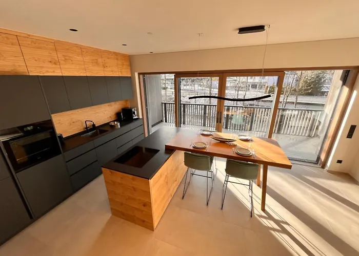 公寓 Places2be Mit Sommercard 斯拉德明